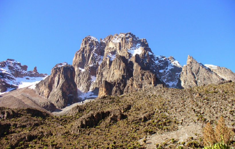 Mount Kenya Trekking Tour, Sirimon Route
